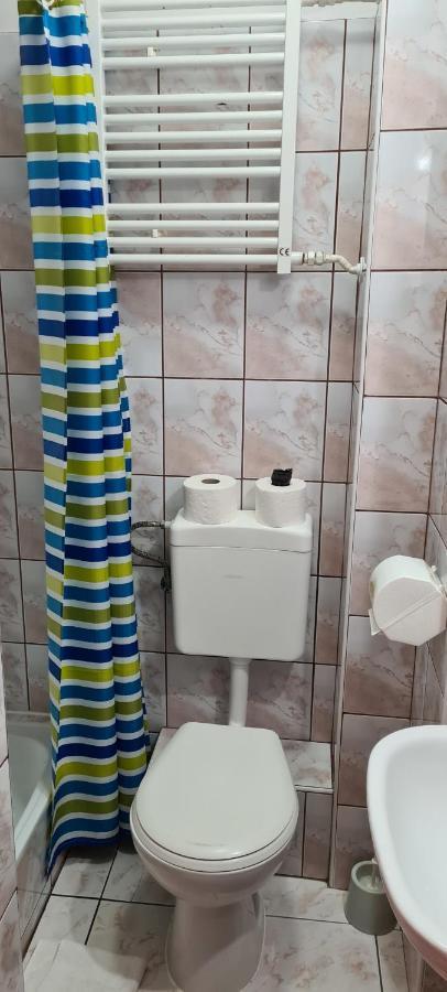 Osrodek Wypoczynkowy Gwarek אוסטרוני מורסקי מראה חיצוני תמונה